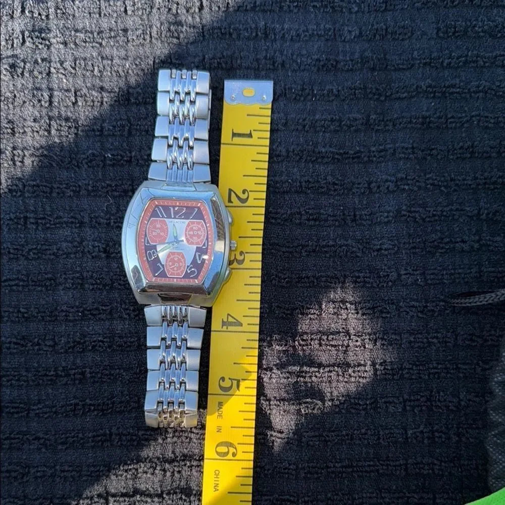Vellaccio Silver Red Chronograph Watch